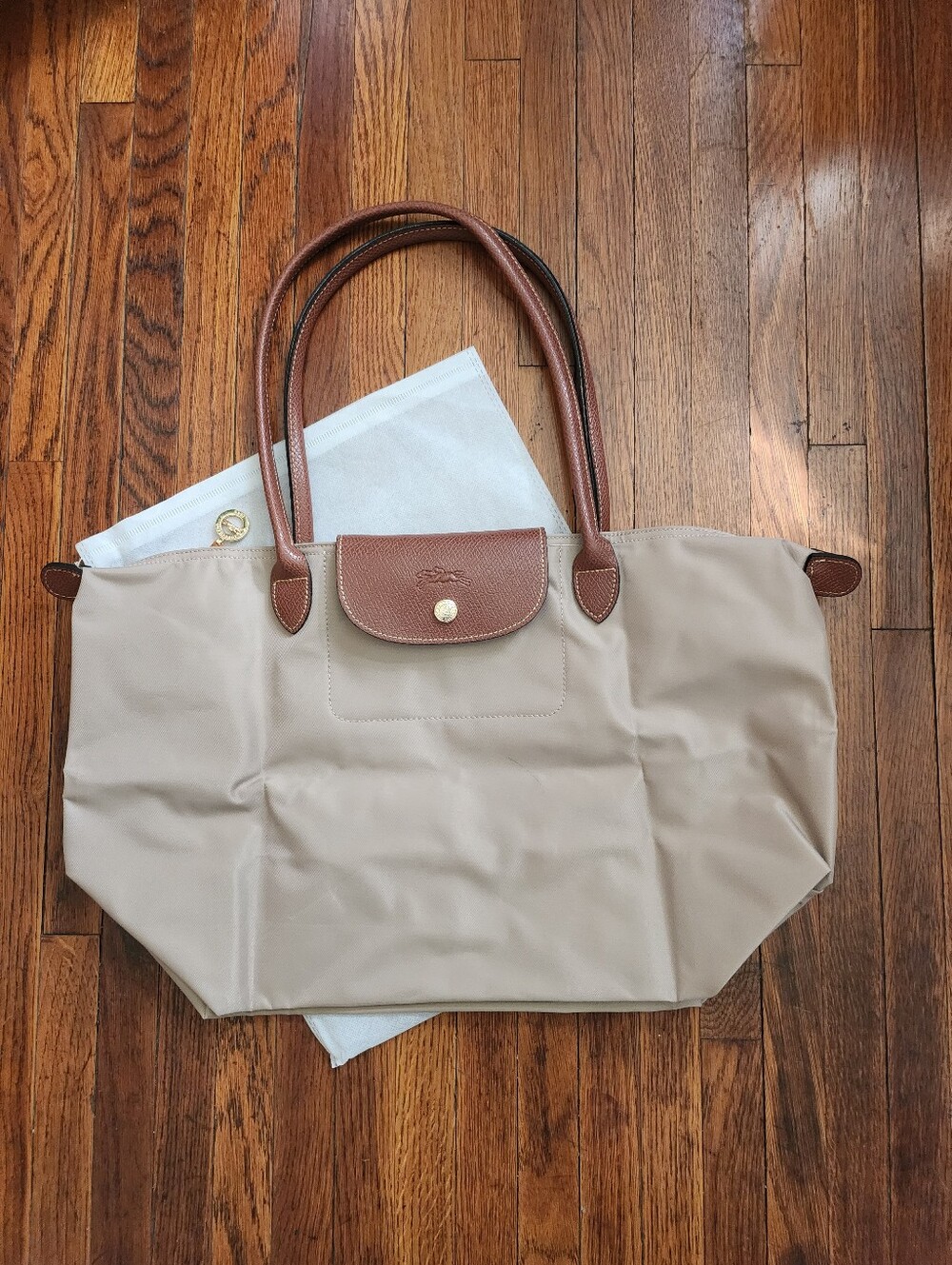 Longchamp Light Taupe MEDIUM tote Bag NWT